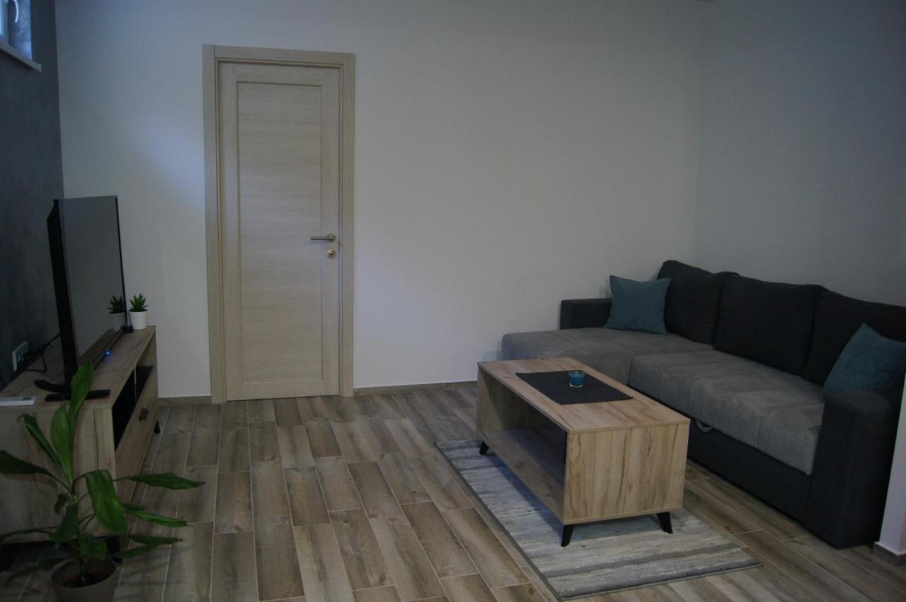 Apartman Una Sremski Karlovci Eksteriør bilde